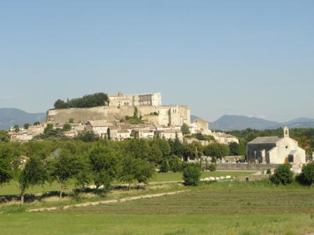 Village de Grignan dans la Drôme provençale
